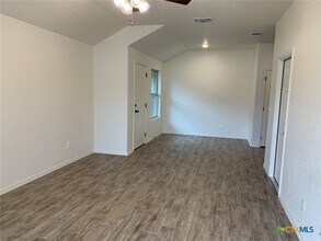 2412 Alterman Dr in Temple, TX - Building Photo - Building Photo