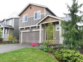 1827 199th St E in Spanaway, WA - Building Photo - Building Photo