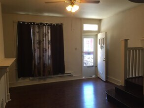 30 N Dewey St in Philadelphia, PA - Building Photo - Building Photo