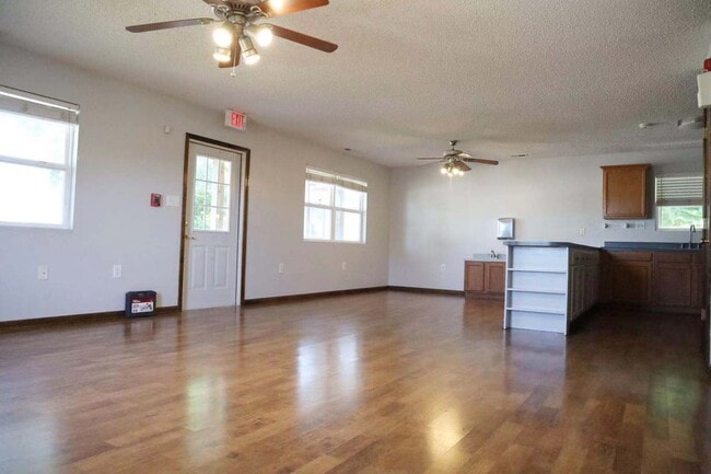 204 N Cedar St in Rolla, MO - Building Photo - Building Photo