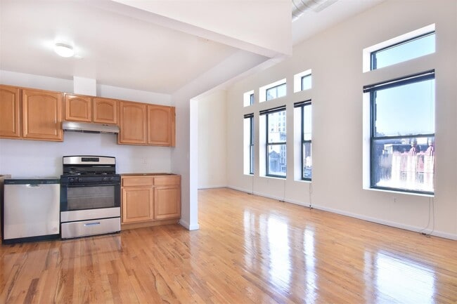 property at 12 N Broadway