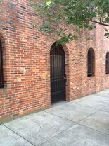 401 S High St, Unit D