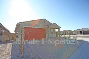 17655 W Monroe St in Goodyear, AZ - Building Photo