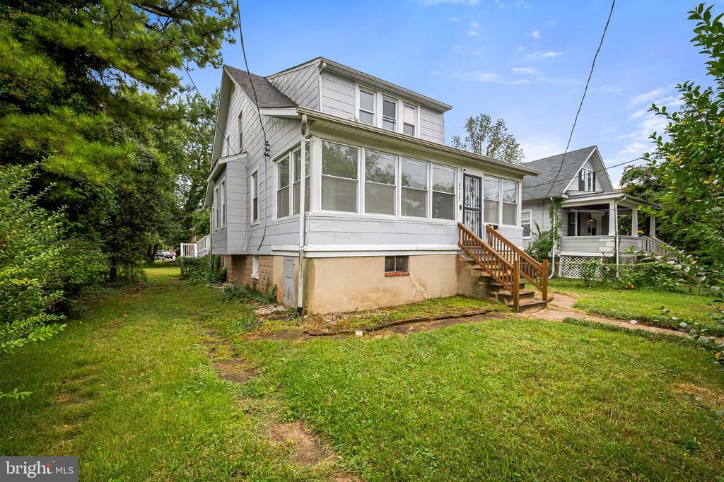 3727 Milford Ave in Baltimore, MD - Building Photo
