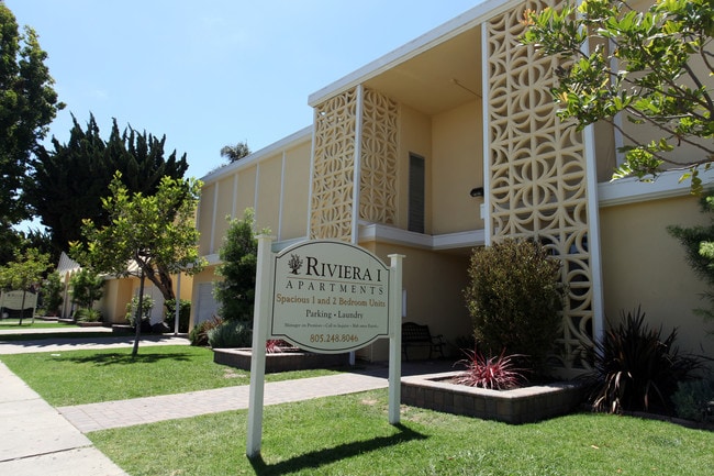 Riviera Apartments in Oxnard, CA - Foto de edificio - Building Photo