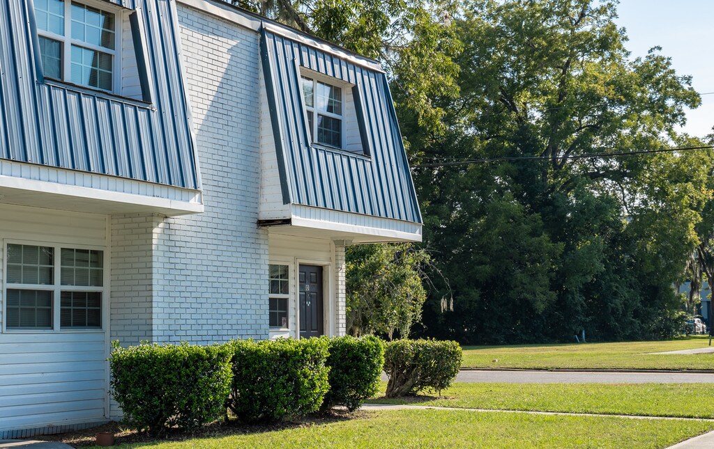 Amelia West Townhomes Valdosta, GA Apartments
