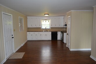 4501 Kernersville Rd in Kernersville, NC - Building Photo - Building Photo