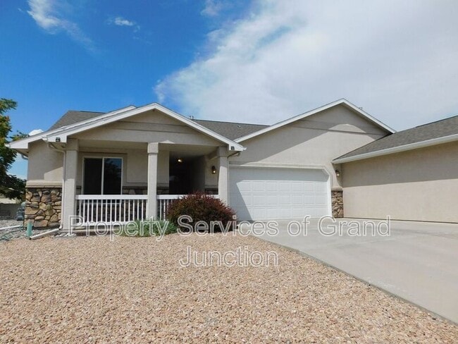 2814 Columbine Ct