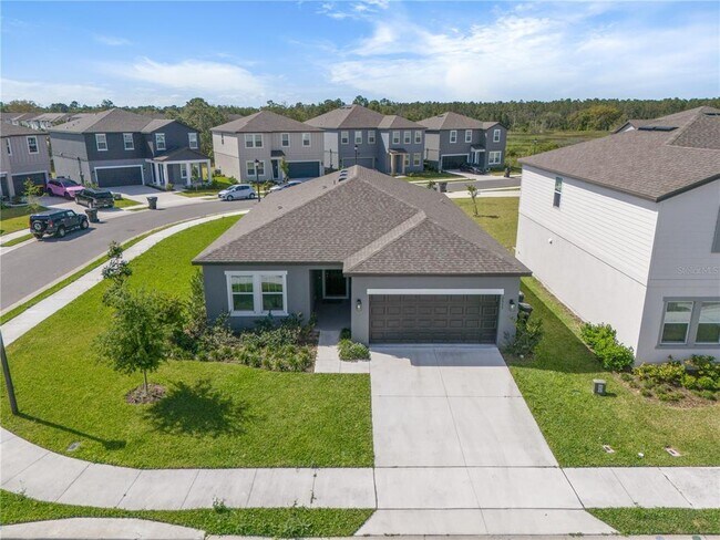 2375 Lancashire St in Davenport, FL - Building Photo - Building Photo