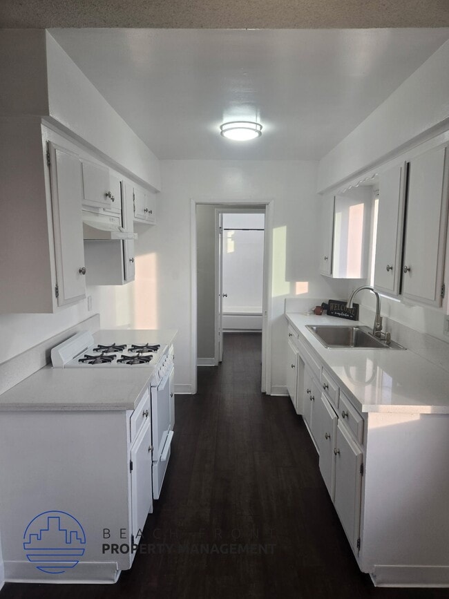 Rambling Rose in Norwalk, CA - Building Photo - Building Photo