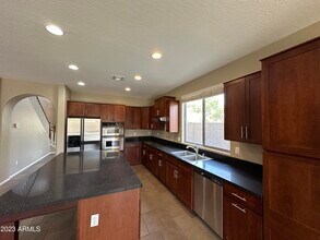 16637 S 27th Dr in Phoenix, AZ - Building Photo - Building Photo