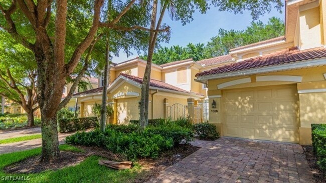 property at 2200 Arielle Dr