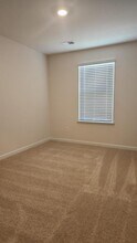 1376 Amberview Ln in Kernersville, NC - Building Photo - Building Photo