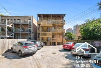 4010 S Calumet Ave, Unit 1s in Chicago, IL - Building Photo - Building Photo