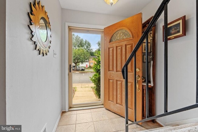 8406 Thompson Rd in Annandale, VA - Building Photo - Building Photo