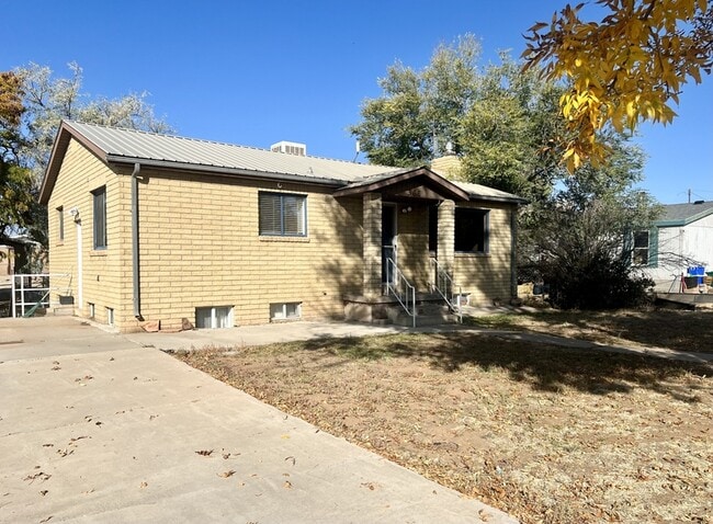 property at 366 S 100 E
