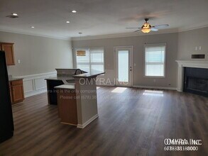 3474 Oakleaf Pass in Fairburn, GA - Foto de edificio - Building Photo