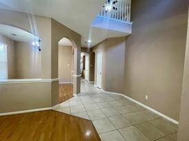 18 Dalea Pl in Spring, TX - Foto de edificio - Building Photo