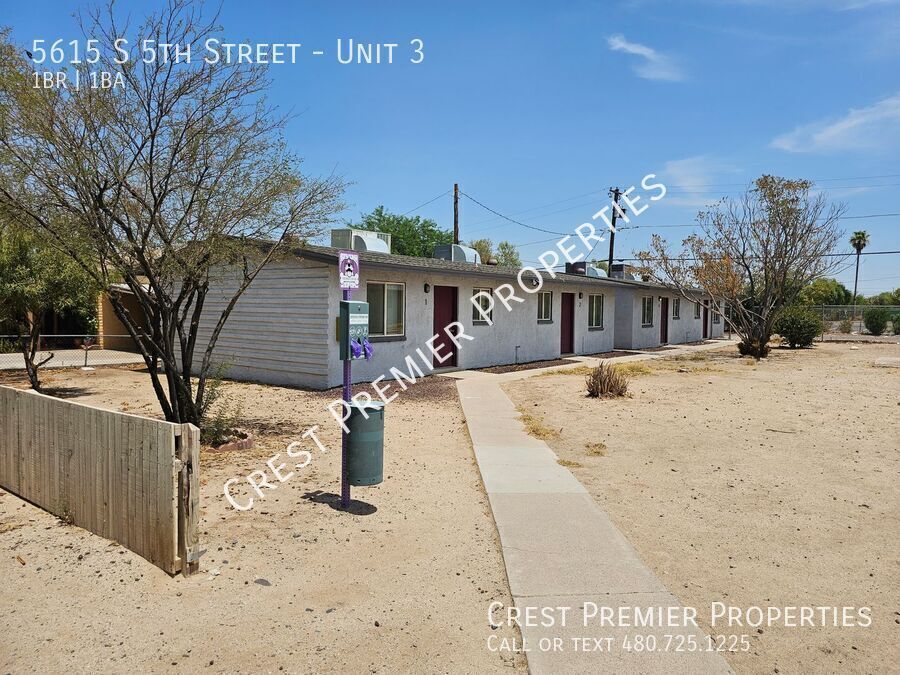 5615 S 5th St in Phoenix, AZ - Building Photo