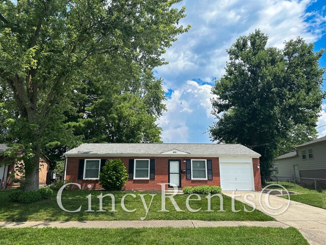 property at 988 Stratford Pl
