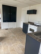 820 Court St, Unit 1 in Syracuse, NY - Building Photo - Building Photo