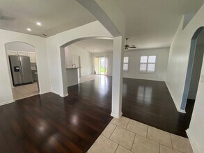 12781 Ellis Island Dr in Jacksonville, FL - Building Photo - Building Photo