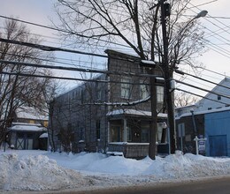 306 Mohawk Ave in Schenectady, NY - Building Photo - Building Photo