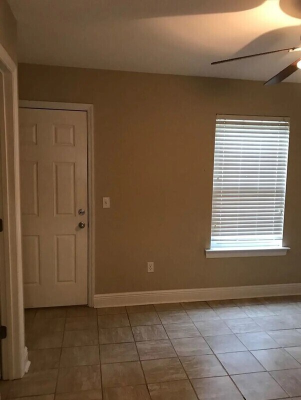 2228 Cedarbrook Ct in Tallahassee, FL - Building Photo - Building Photo