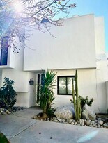 48790 Desert Flower Dr in Palm Desert, CA - Building Photo