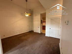 13 W 5th St in Fulton, MO - Building Photo - Building Photo