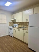 15 NW 70th St in Miami, FL - Building Photo - Building Photo