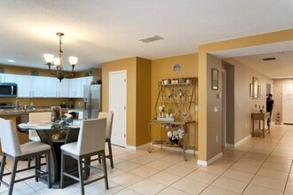 2874 Paynes Prairie Cir in Kissimmee, FL - Building Photo - Building Photo