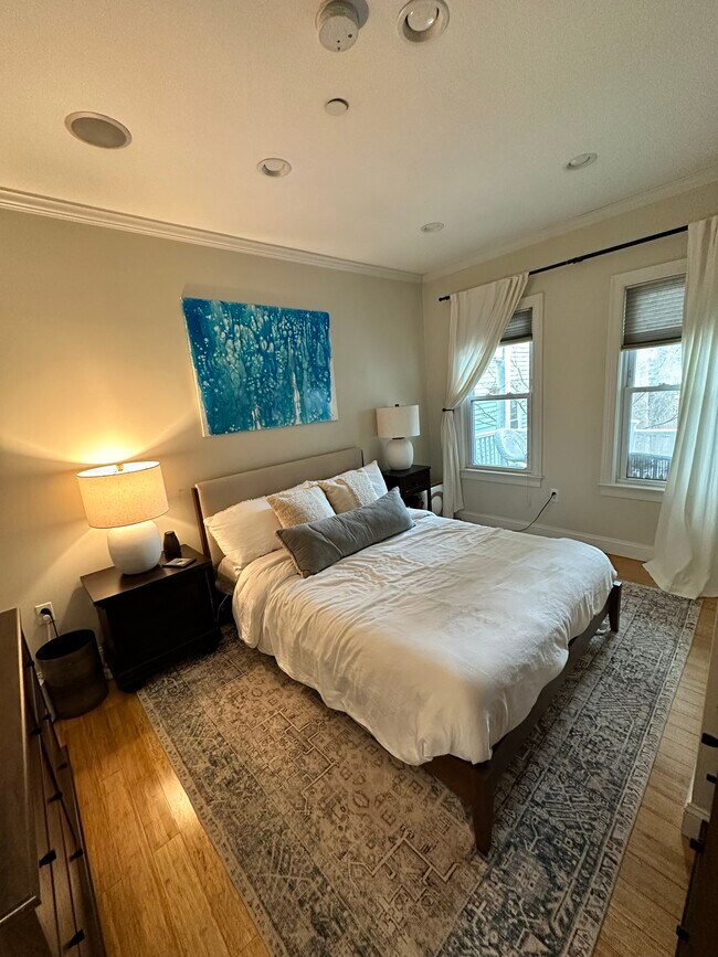 property at 7 Knowlton St