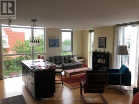 270 Rushton Rd in Toronto, ON - Building Photo