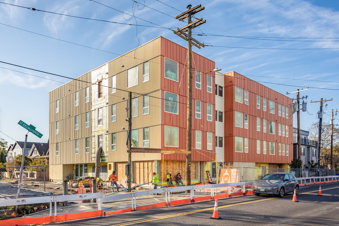 Isaka Shamsud-Din in Portland, OR - Building Photo