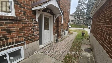 205 Glendora Ave in Toronto, ON - Building Photo - Building Photo