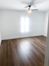 1003 Creek Park Ct in Dunedin, FL - Building Photo - Building Photo