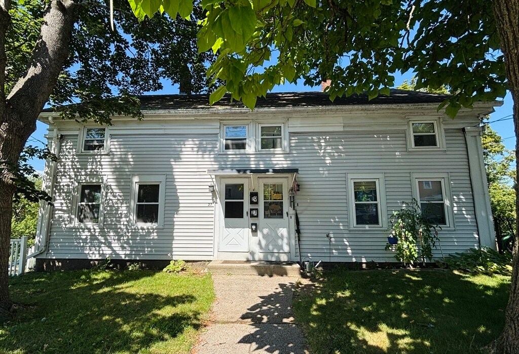 27 Fletcher St in Northbridge, MA - Building Photo