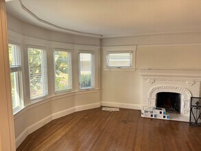 616 N Claremont St in San Mateo, CA - Building Photo - Building Photo