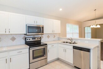 1113 Ajuga Ct in Jacksonville, FL - Building Photo - Building Photo