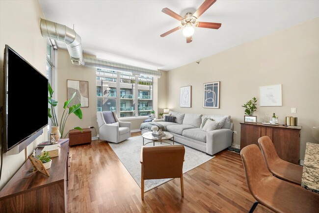 property at 901 W Madison St