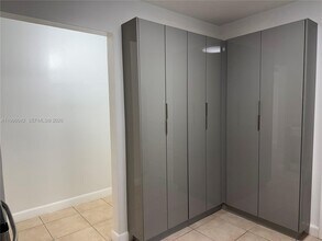 8550 SW 109th Ave in Miami, FL - Building Photo - Building Photo