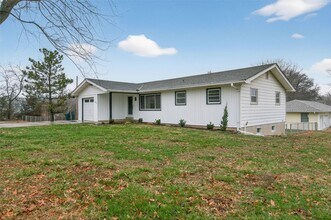 67 Strecker Rd in Ellisville, MO - Building Photo - Building Photo