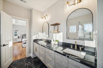 1003 E 28th St in Houston, TX - Building Photo - Building Photo