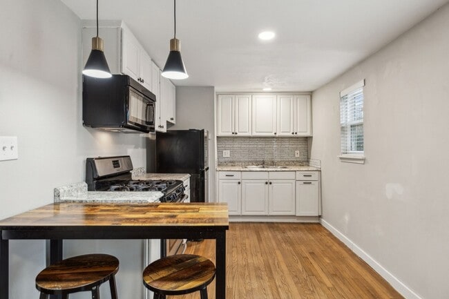 property at 5309 Side Ave