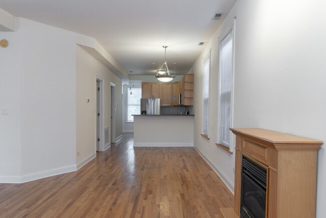1720 W Beach Ave, Unit 2