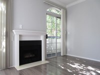 Building Photo - Chateau Encino Apartments in Los Angeles, California