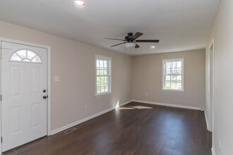 1307 Hooks Rd in Fremont, NC - Building Photo - Building Photo