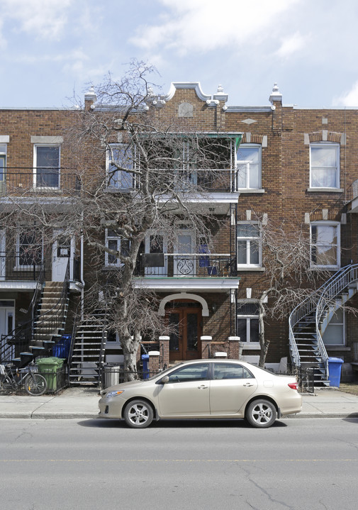 5250 Wellington in Montréal, QC - Building Photo