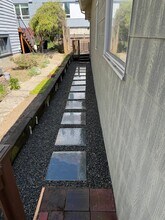 8526 16th Ave NW, Unit B in Seattle, WA - Building Photo - Building Photo